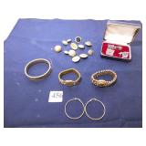 BOXED SET OF CUFF LINKS AND TIE BAR, ASSORTED