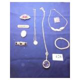 CHAIN NECKLACE WITH SAND DOLLAR PENDANT, NECKLACE