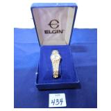 GOLD TONE LADIES ELGIN WATCH IN ORIGINAL BOX