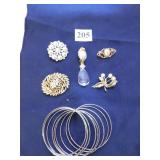 GROUP OF SIX PINS BROOCHES AND BANGLE BRACELET