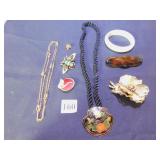 NECKLACE WITH ENAMELED PENDANT, GOLD TONE CHAIN