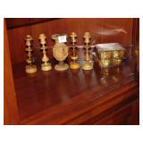 SPOON CARVED WOODEN VASE AND 4 WOODEN CANDLE