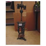 LAMP, MEN ON THE SIDES POT METAL 21" H,