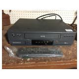 MAGNAVOX VHS PLAYER WITH REMOTE