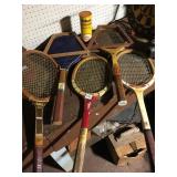 5 WOOD TENNIS RACKETS AND CAN OF BALLS