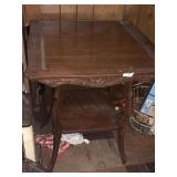 OAK CARVED EDGE TWO TIER STAND PERFECT FOR THE