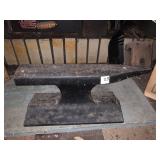 ANVIL 16" X 7" X 6" H NO MARKING