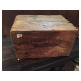 WOODEN CRATE AMERICAN CYANAMID & CHEMICAL CORP.