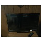 VIZIO TV, 28"