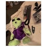 KNIFE, BELIEVE ALIEN, 200 GLOBE, SNAKE LIGHTS,