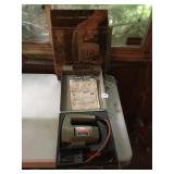 BLACK AND DECKER JIG SAW IN CASE