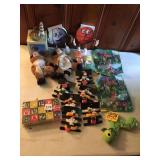 KELLOGGS ERNIE AND BERT, PLASTIC BUGS NEW IN