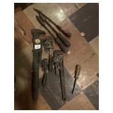 PIPE WRENCHES VINTAGE