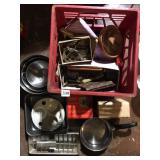 METAL ICE CUBE TRAYS, STAINLESS MIXING BOWL SET,