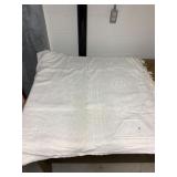 FULL/ QUEEN FRINGE CHENILLE BEDSPREAD