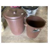 2 GARBAGE CANS, BOTH WITH LIDS ONE NOT PICTURED
