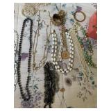 ASSORTED JEWELRY COSTUME, VETERANS ADMIN. 30 YEAR