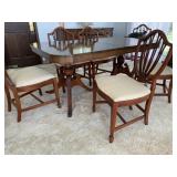 MAHOGANY DINING TABLE AND 6 SHIELD BACK CHAIRS