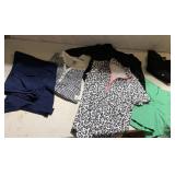 RALPH LAUREN 10 SHORTS, BANANA REPUBLIC L SWEATER