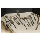 ASSORTED SILVERPLATE AND STAINLESS PIECES