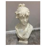 PLASTER BUST WOMAN W/ RUFFLED EDGE
