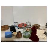 TOWELS, HOLIDAY COOKIE KEEPER, RUNNER, JEWELRY