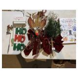 CHRISTMAS PICTURE, DOOR HANGERS, TRIVIA,