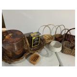 NATIONAL GEOGRAPHIC SHOWS, BASKETS,