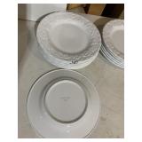 COOKS CLUB WHITEHALL PORTUGAL 12 PLATES