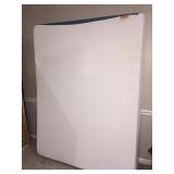QUEEN SZ. 9" THICK MEMORY FOAM MATTRESS AND