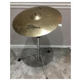 CUSTOM ZILDJIAN CYMBAL MEDIUM RIDE 20" W/ STAND