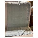 FULL QUEEN 94" X 90" WHITE DOWN FEATHER LIME