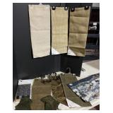 SAMPLES FABRIC, 6 PLACE MATS, HOLIDAY SCENE