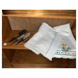 STEAK KNIVES, TABLE RUNNER