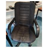 ROLLING OFFICE CHAIR