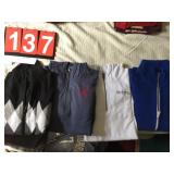 4 SWEATERS L LIGHTLY WORN