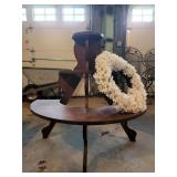 WALL SHELF SEMI CIRCLE MADE OF WOOD