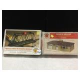 BACHMANN RANCH HOUSE, OVER / UNDER BLINKING