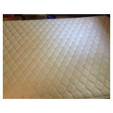 FULL SIZE MATTRESS & BOX SPRING