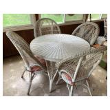 ROUND WICKER PATIO TABLE WITH 4 WICKER PEACOCK