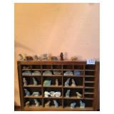 WADE FIGURINES AND RACK