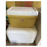 COLEMAN COOLER WITH DRINK DISPENSER AND METAL