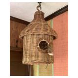17" WICKER BIRDHOUSE