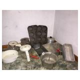 BAKEWARE, RICER, MUFFIN PANS