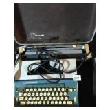 PENCREST ELECTRIC CONCORD 12 TYPEWRITER