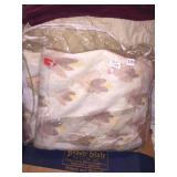 ELECTRIC BLANKET AND FULL BLANKET