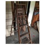 WOOD LADDER