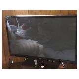 SAMSUNG 42" TV W/ REMOTE