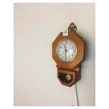 GE ELECTRIC CLOCK 11" H X 8" W