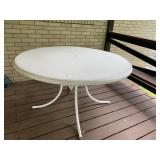 ROUND UMBRELLA TABLE 49" ROUND TABLE